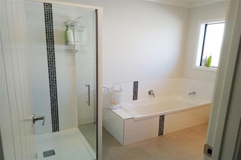 Photo of property in 92 Powells Road, Fairview Downs, Hamilton, 3214