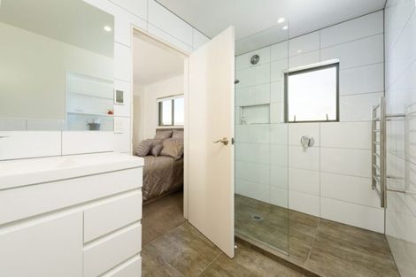 Photo of property in 305 Oceanbeach Road, Mount Maunganui, 3116