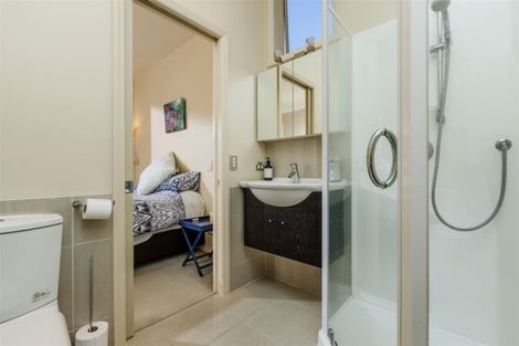 Photo of property in 47 Auld Street, Torbay, Auckland, 0630