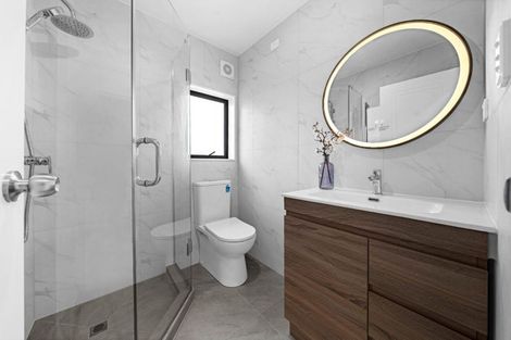 Photo of property in 40a Mason Street, New Lynn, Auckland, 0600