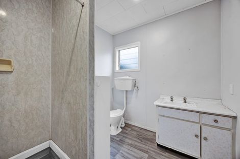 Photo of property in 41 Camberwell Road, Hawera, 4610