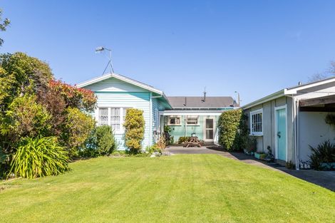 Photo of property in 424 Massey Street, Akina, Hastings, 4122