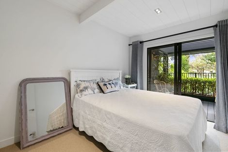 Photo of property in 24a Penning Road, Castor Bay, Auckland, 0620