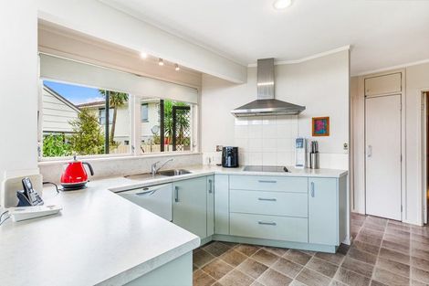 Photo of property in 17 Greenock Road, Ranui, Auckland, 0612