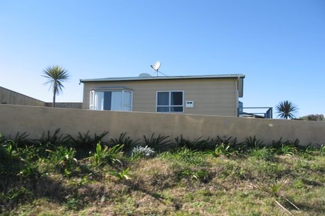 Photo of property in 3 Te Awe Awe Grove, Himatangi Beach, Foxton, 4891
