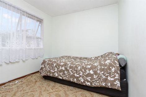 Photo of property in 438 Roscommon Road, Clendon Park, Auckland, 2103