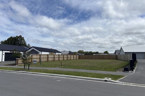 Photo of property in 11 Meadow Stream Drive, Casebrook, Christchurch, 8051
