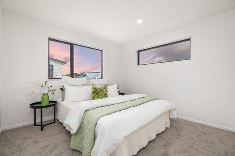 Photo of property in 20d Mackenzie Street, Te Atatu South, Auckland, 0610