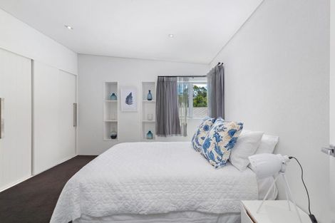 Photo of property in 34 Quarry Place, Lake Hayes, Queenstown, 9304