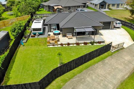 Photo of property in 1 Cedar Place, Tikipunga, Whangarei, 0112