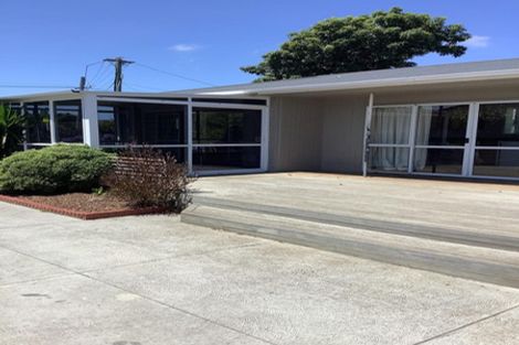 Photo of property in 197 Burwood Road, Burwood, Christchurch, 8083