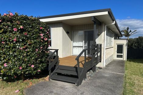 Photo of property in 19 Taitua Drive, Te Atatu South, Auckland, 0610