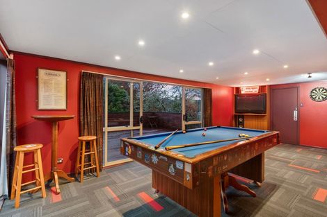 Photo of property in 16 Kashmir Road, Glen Eden, Auckland, 0602