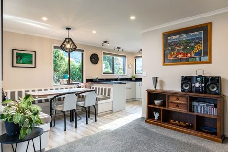 Photo of property in 6b Lady Cobham Grove, Anakiwa, Picton, 7281