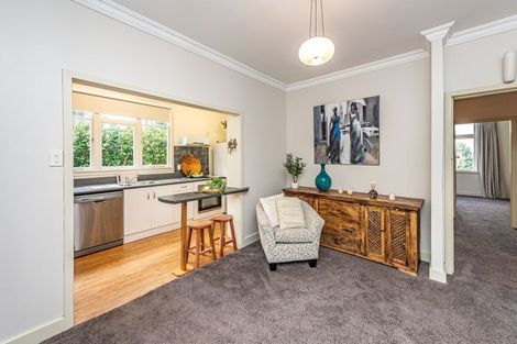 Photo of property in 1 Brassey Road, Saint Johns Hill, Whanganui, 4500