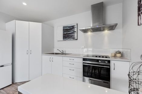 Photo of property in 11 Kamahi Crescent, Papamoa Beach, Papamoa, 3118