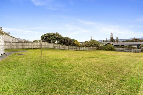 Photo of property in 38 Marine Parade, Otaki Beach, Otaki, 5512