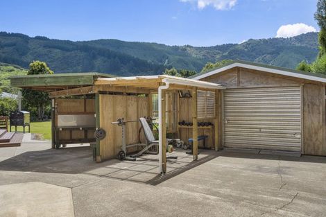 Photo of property in 6b Lady Cobham Grove, Anakiwa, Picton, 7281