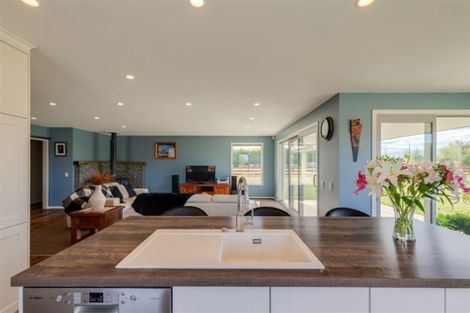 Photo of property in 1378 Poyntzs Road, West Eyreton, Rangiora, 7475