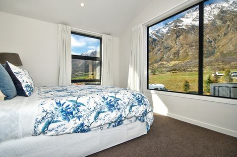 Photo of property in 23 Double Cone Road, Jacks Point, Queenstown, 9371