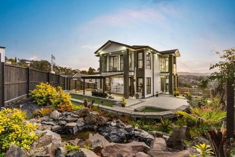 Photo of property in 1 Arataki Way, Glen Eden, Auckland, 0602