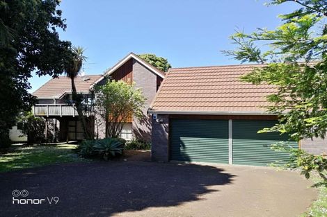 Photo of property in 58 Marywil Crescent, Hillcrest, Auckland, 0627