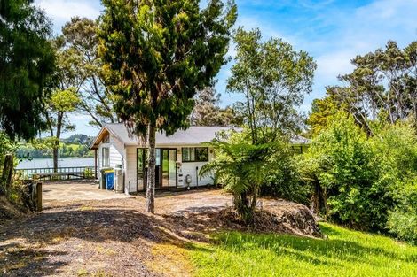 Photo of property in 12 Kennedy Street, Opua, 0200