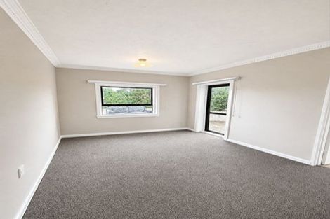 Photo of property in 67 Memorial Avenue, Ilam, Christchurch, 8053