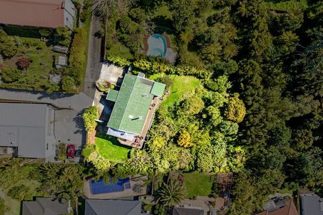 Photo of property in 797 East Coast Road, Northcross, Auckland, 0630