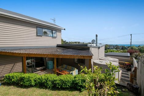 Photo of property in 12 Norfolk Road, Stanmore Bay, Whangaparaoa, 0932
