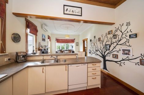 Photo of property in 11 Wilson Street, Hawera, 4610