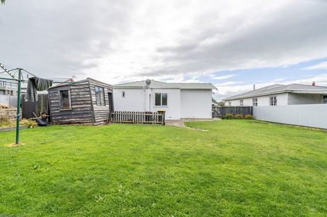 Photo of property in 17 Collingwood Street, Strathern, Invercargill, 9812