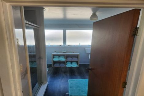 Photo of property in 43 Arkles Strand, Arkles Bay, Whangaparaoa, 0932