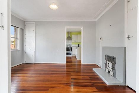 Photo of property in 9 Alma Crescent, Papakura, 2110