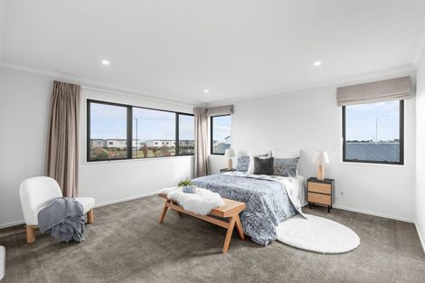 Photo of property in 10 Sholto Duncan Crescent, Halswell, Christchurch, 8025