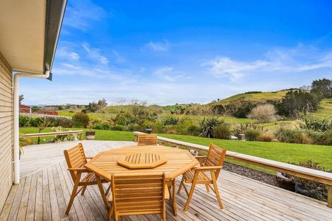 Photo of property in 92 Maungakaramea Road, Puwera, Whangarei, 0178