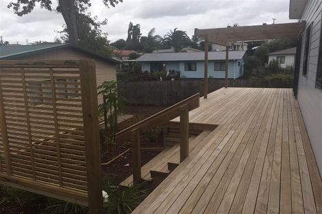 Photo of property in 17a Aronui Terrace, Kelston, Auckland, 0602