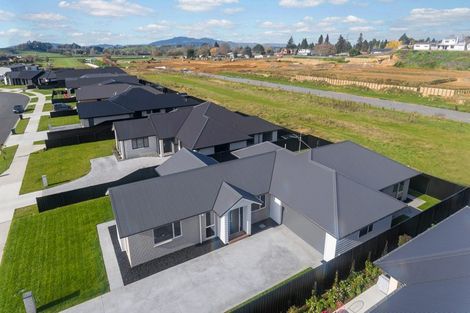 Photo of property in 52 Oak Ridge Drive, Te Awamutu, 3800