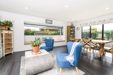 Photo of property in 18 Ursula Drive, Feilding, 4702