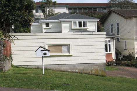 Photo of property in 32 Ponsonby Road, Karori, Wellington, 6012