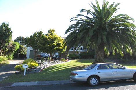 Photo of property in 33 Sealy Road, Torbay, Auckland, 0630
