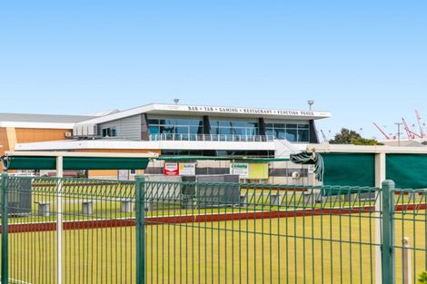 Photo of property in 4/45 Tawa Street, Mount Maunganui, 3116