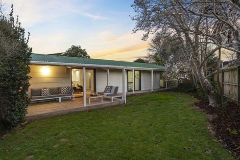 Photo of property in 12 Albert Street, Riverhead, 0820