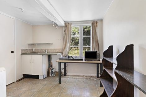 Photo of property in 479 Ohiro Road, Brooklyn, Wellington, 6021