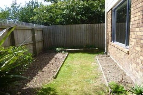 Photo of property in 70a Middlepark Road, Sockburn, Christchurch, 8042