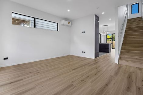 Photo of property in 54a Waimai Avenue, Weymouth, Auckland, 2103