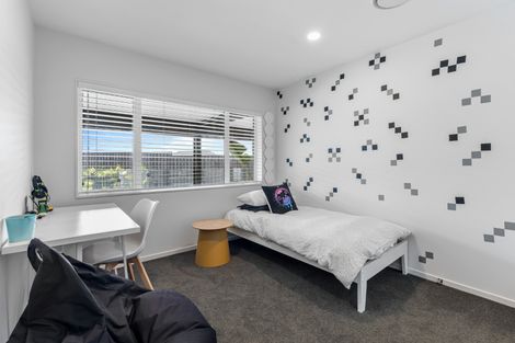 Photo of property in 7 Somerset Place, Stanmore Bay, Whangaparaoa, 0932