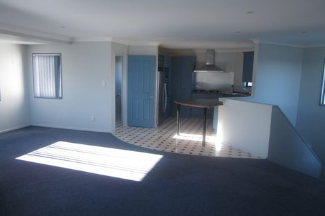 Photo of property in 30a Bowes Crescent, Strathmore Park, Wellington, 6022