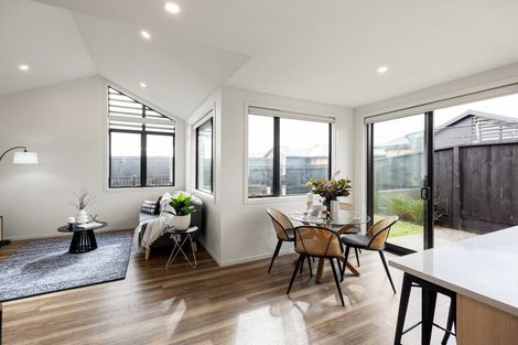 Photo of property in 2/9 Kingsley Street, Saint Andrews, Hamilton, 3200