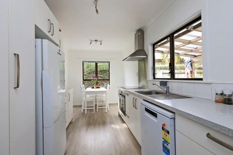 Photo of property in 37 Given Street, Havelock North, 4130